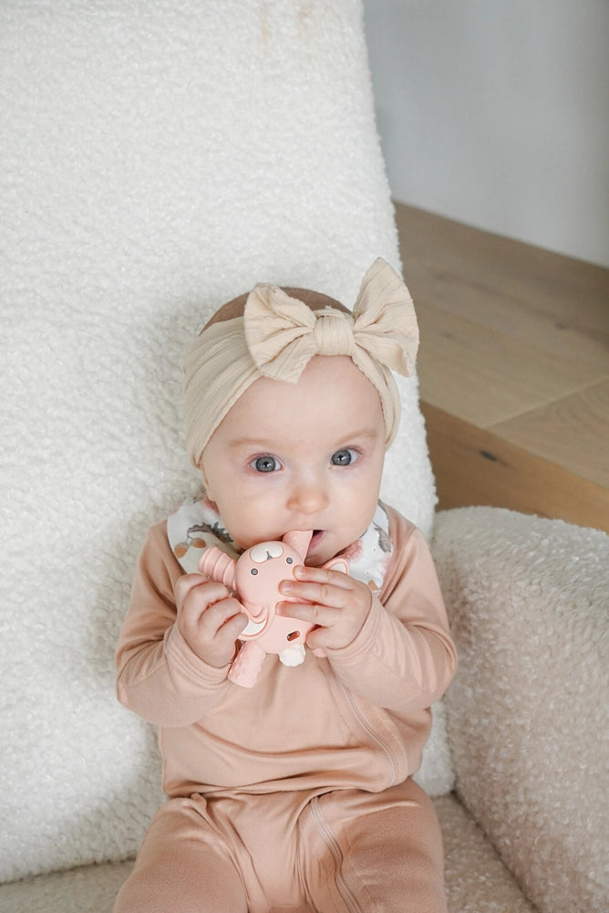 Ritzy Teether